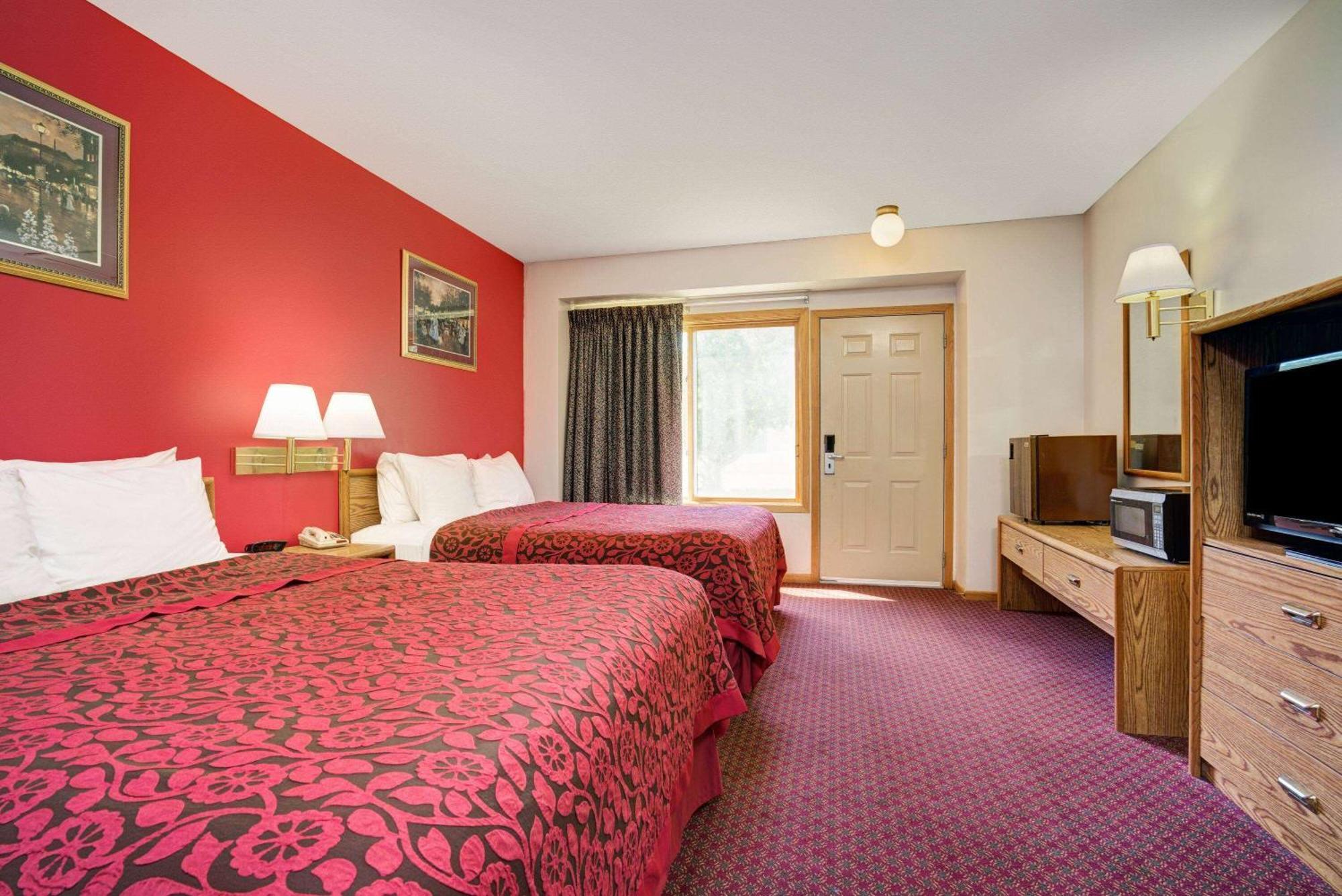 Travelodge By Wyndham Red Wing Esterno foto