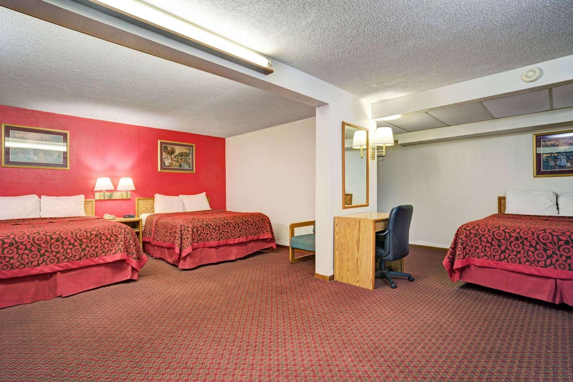 Travelodge By Wyndham Red Wing Esterno foto