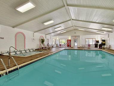Travelodge By Wyndham Red Wing Esterno foto